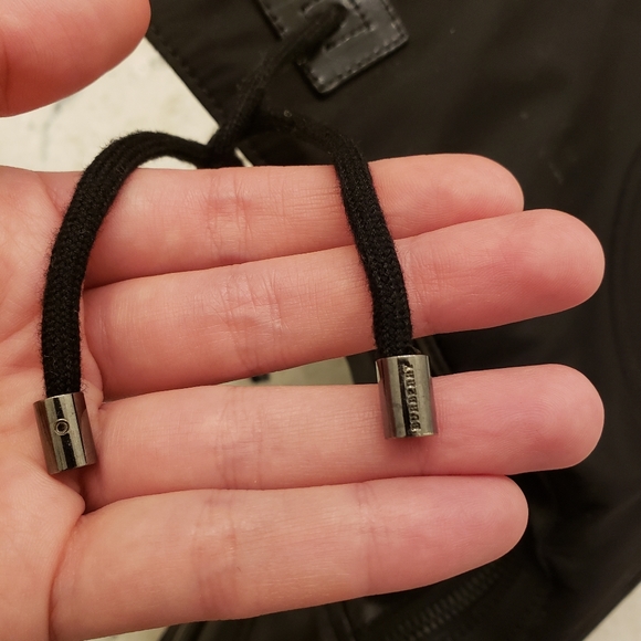 Authentic Burberry winter boots worn twice - Picture 3 of 3